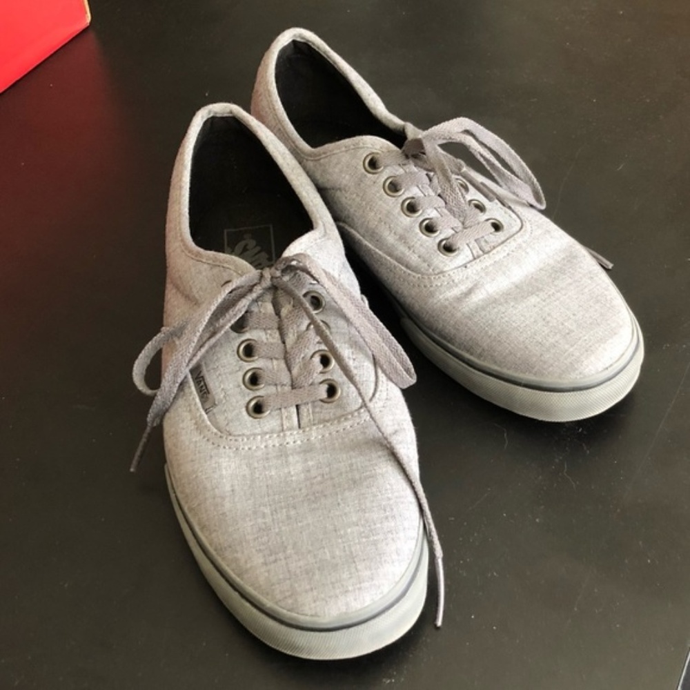 Vans Unisex Atwood Low Top Sneakers (Grey/Grey)